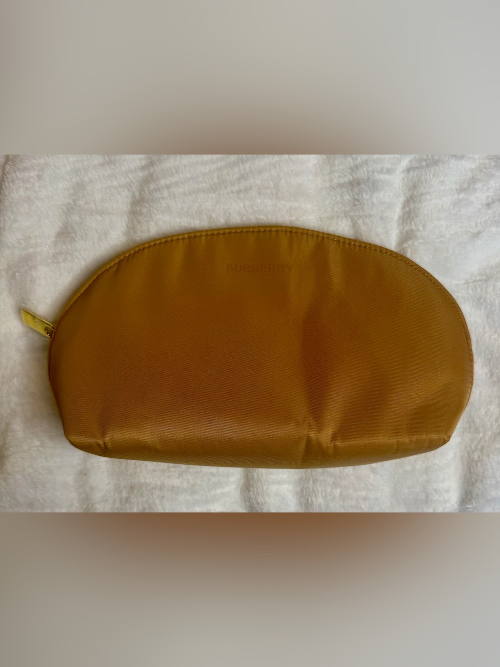 Burberry Gold Cosmetic Pouch / Makeup Bag – Gift With Purchase